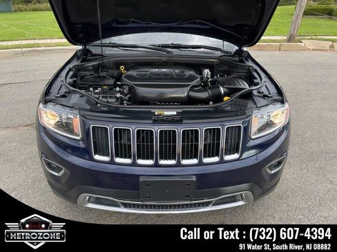 Used 2016 Jeep Grand Cherokee Limited image 16