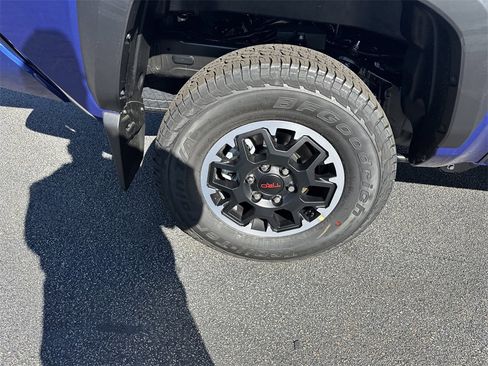 New 2025 Toyota Tacoma TRD Off-Road image 13