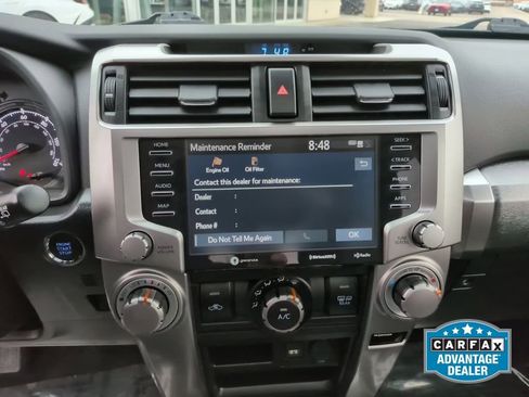 Used 2022 Toyota 4Runner SR5 Premium w/ Moonroof Package AWD/4WD image 19