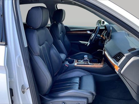 Used 2023 Audi Q5 2.0T Premium Plus AWD/4WD image 8