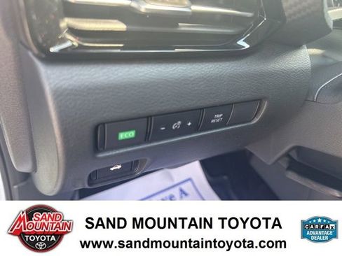 Used 2024 Nissan Sentra SR image 15