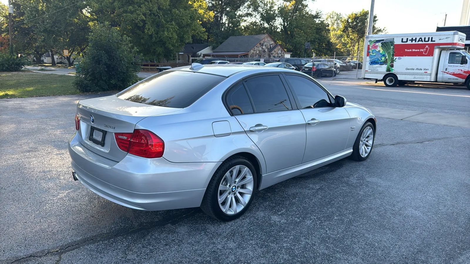 Used 2011 BMW 328i xDrive Sedan AWD/4WD image 7