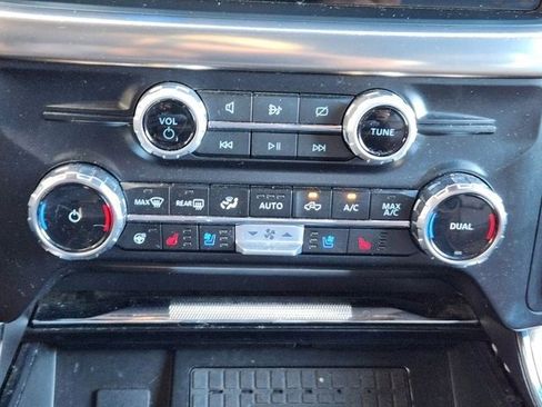 Used 2024 Ford F150 King Ranch w/ FX4 Off-Road Package image 17