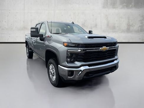 New 2026 Chevrolet Silverado 2500 LT w/ Convenience Package image 3