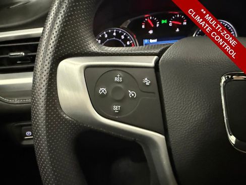 Used 2023 GMC Acadia SLE w/ Driver Convenience Package image 19