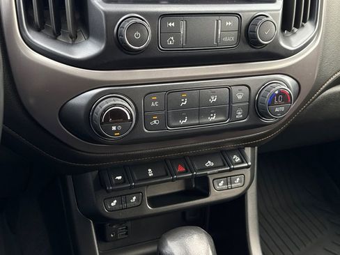 Certified 2022 GMC Canyon AT4 AWD/4WD image 23