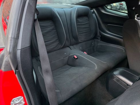 Used 2016 Ford Mustang Coupe image 15