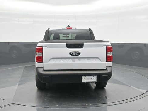New 2025 Ford Maverick XL image 17