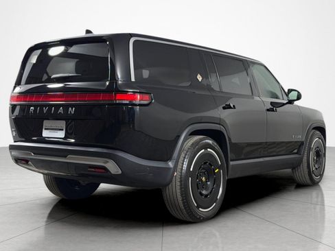 Used 2025 Rivian R1S Adventure AWD/4WD image 5