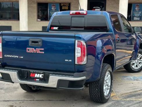 Used 2019 GMC Canyon SLE w/ SLE Convenience Package image 3