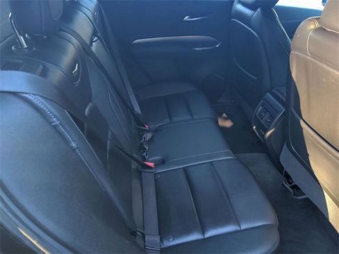 Used 2023 Cadillac XT4 Premium Luxury image 28