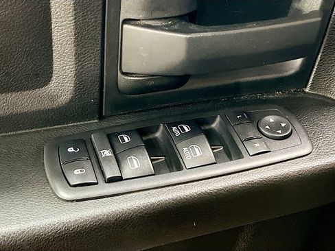 Used 2019 RAM 1500 Express w/ Express Value Package image 17