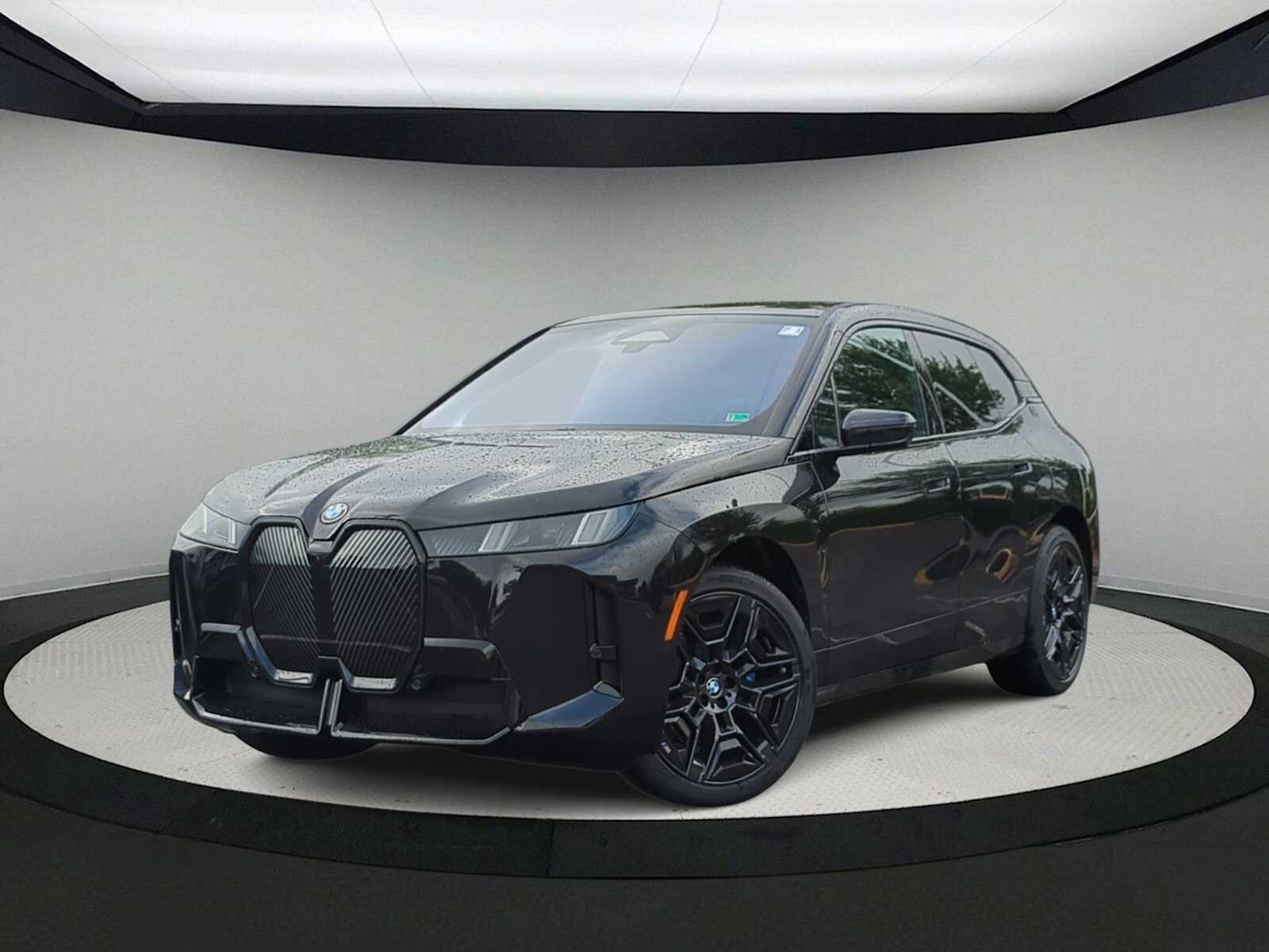 Used 2026 BMW iX xDrive60 w/ M Sport Package AWD/4WD image 1
