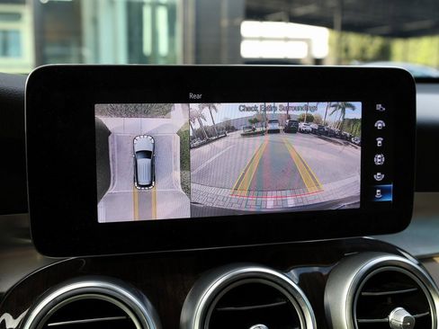 Used 2022 Mercedes-Benz GLC 300 image 33