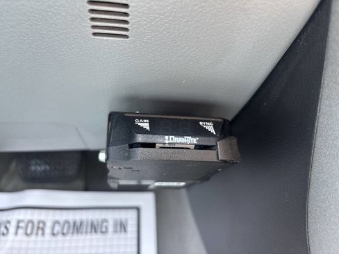 Used 2010 Toyota Tundra 4x4 Double Cab image 34