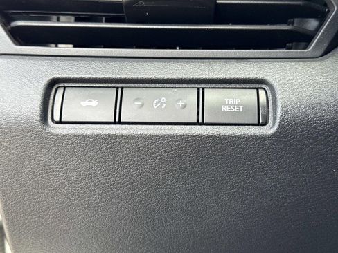 Certified 2022 Nissan Altima 2.5 SR image 33