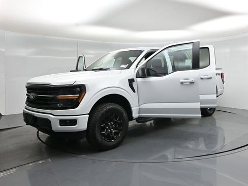 New 2026 Ford F150 XLT w/ FX4 Off-Road Package AWD/4WD image 25