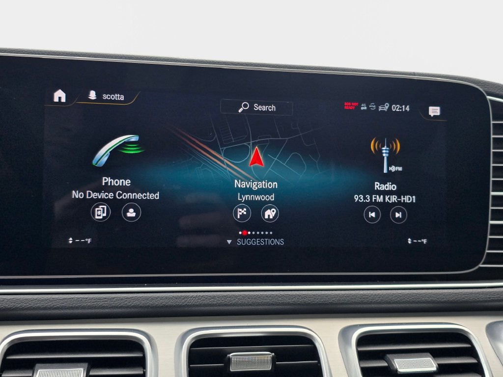 Used 2020 Mercedes-Benz GLS 450 4MATIC image 25
