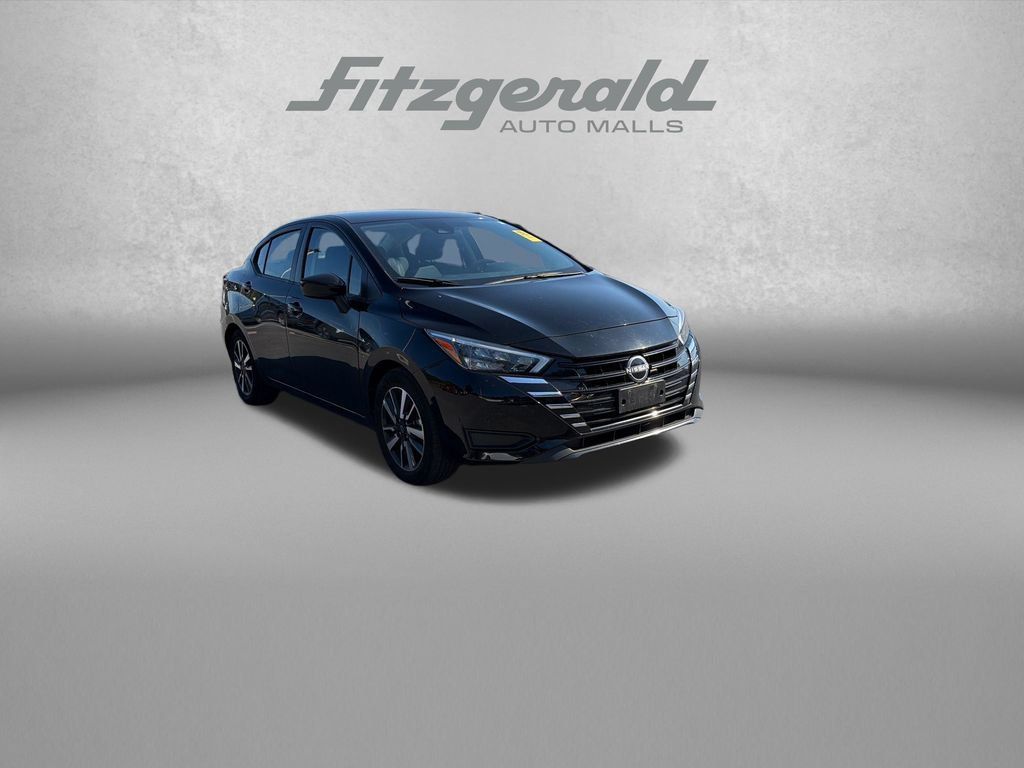 Used 2025 Nissan Versa SV FWD 360° Tour