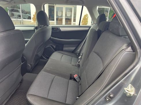 Used 2018 Subaru Outback 2.5i image 14