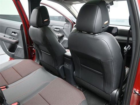 New 2025 Nissan Kicks SR w/ SR Premium Package image 16