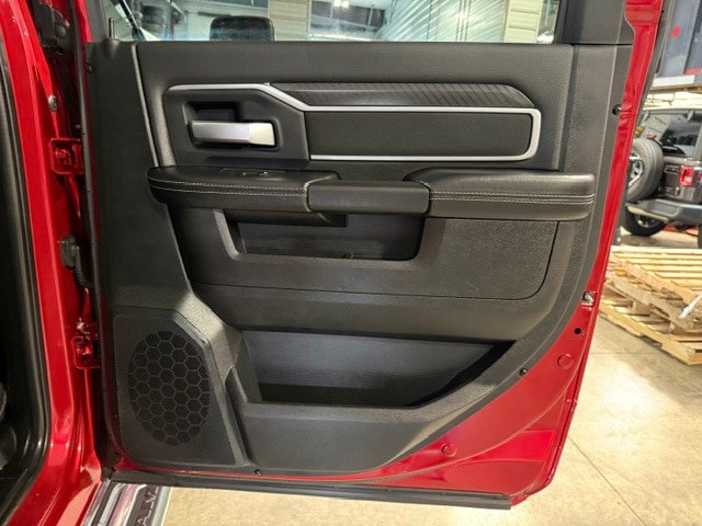Certified 2026 RAM 2500 Big Horn AWD/4WD image 16