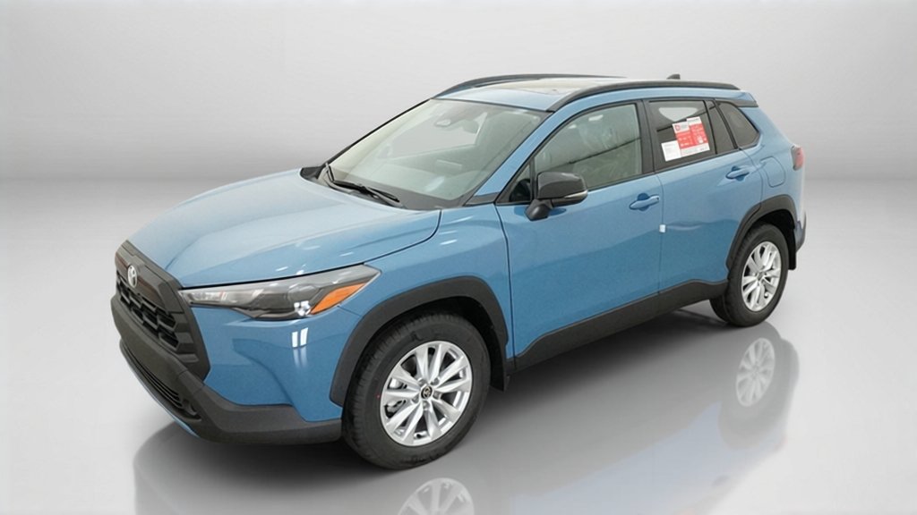 New 2026 Toyota Corolla Cross LE w/ Moonroof Package FWD image 15