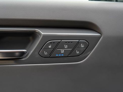Certified 2024 Kia EV9 GT-Line AWD/4WD image 21