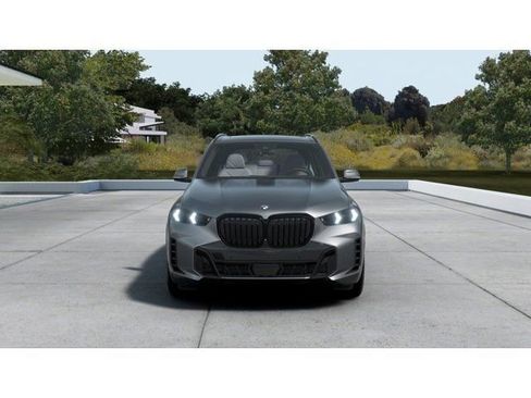 New 2026 BMW X5 xDrive40i w/ Executive Package AWD/4WD image 3