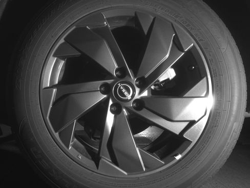 Used 2025 Nissan Rogue SV image 14