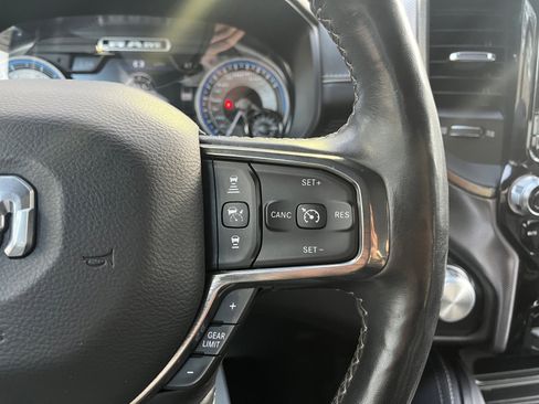 Used 2020 RAM 1500 Limited image 18
