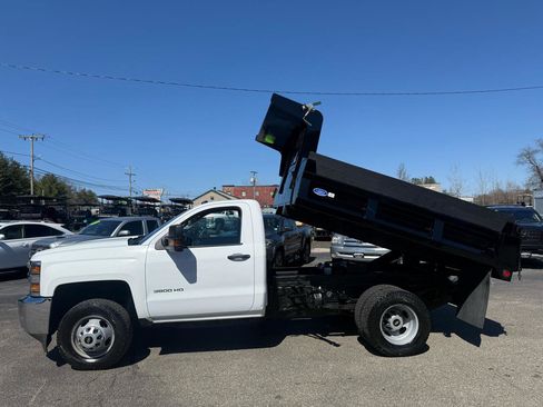 Used 2017 Chevrolet Silverado 3500 W/T w/ WT Convenience Package image 5