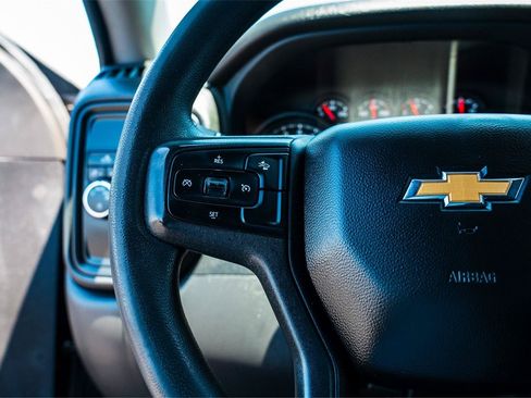 Used 2022 Chevrolet Silverado 1500 Custom RWD image 15