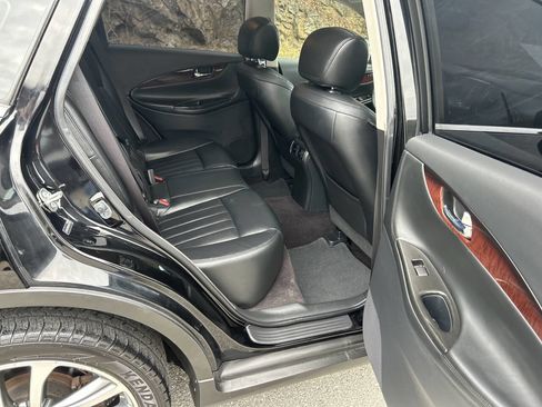 Used 2017 INFINITI QX50 AWD w/ Premium Plus Package image 21