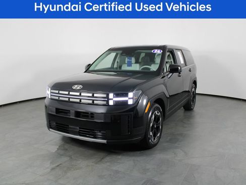 Certified 2026 Hyundai Santa Fe SE w/ Tow & Go Package FWD image 2