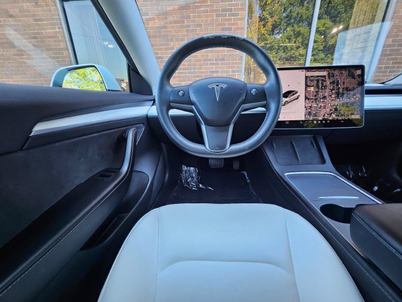 Used 2022 Tesla Model 3 RWD image 4