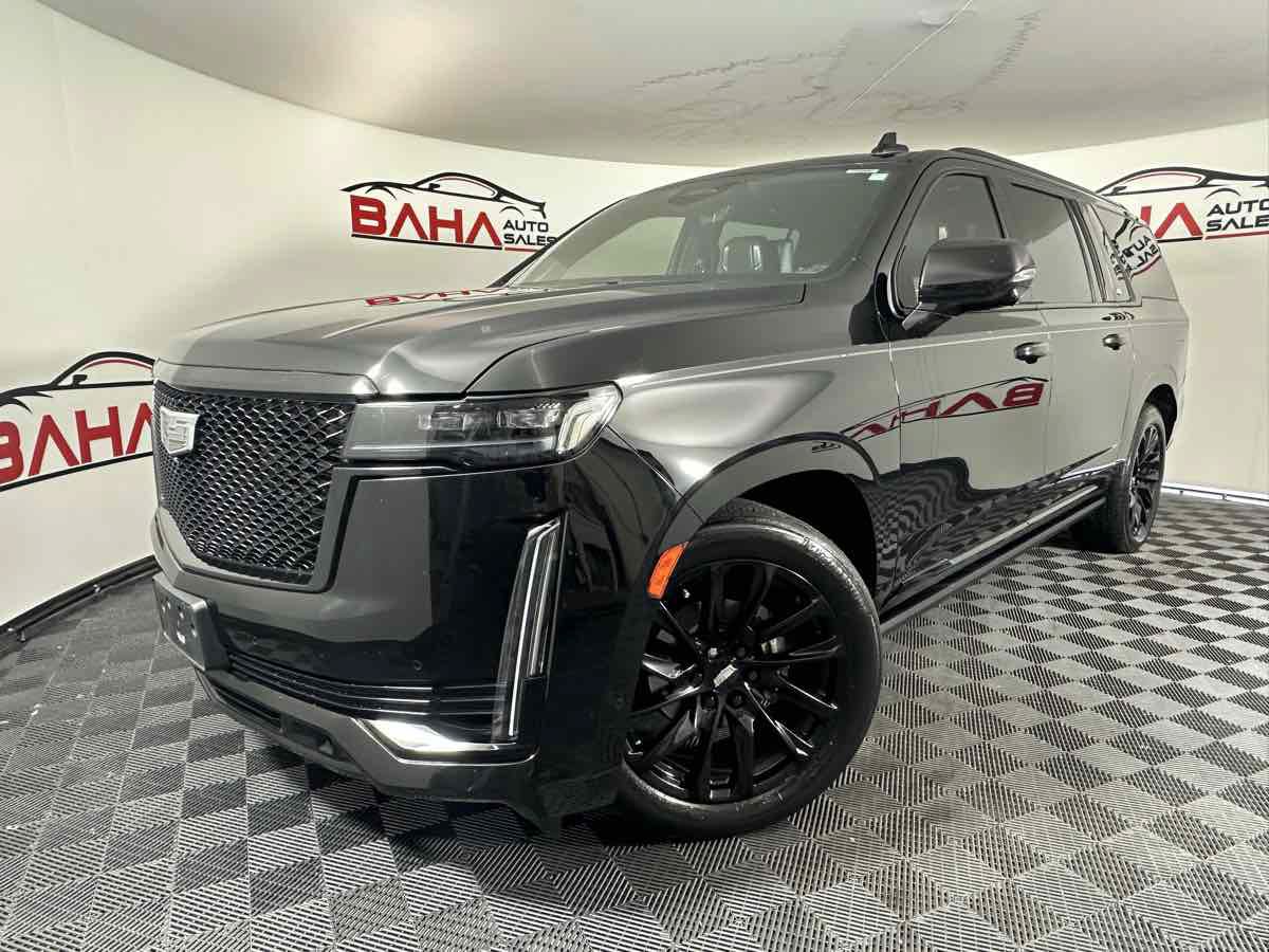 Used 2021 Cadillac Escalade ESV Sport Platinum w/ LPO, ONYX Package AWD/4WD image 2