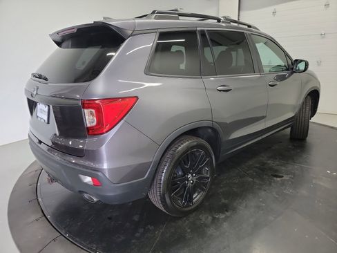 Used 2019 Honda Passport Sport image 9