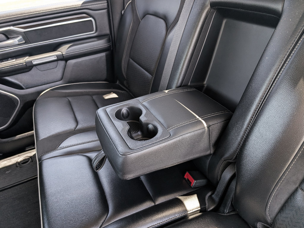 Used 2022 RAM 1500 Laramie AWD/4WD image 19