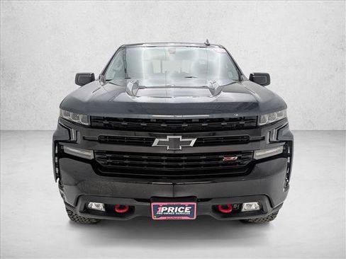 Used 2020 Chevrolet Silverado 1500 LT Trail Boss image 2