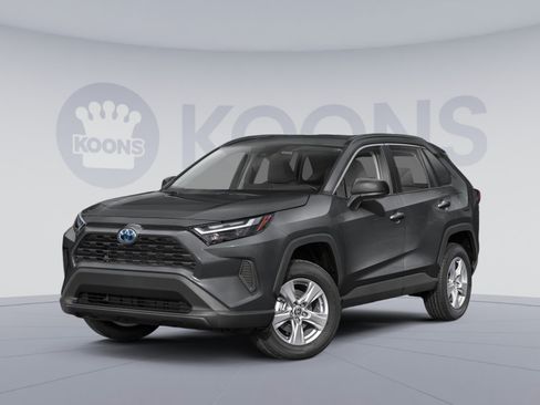 Used 2025 Toyota RAV4 LE AWD/4WD image 1