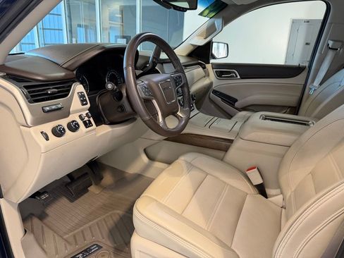 Used 2019 GMC Yukon Denali w/ Denali Ultimate Package image 9