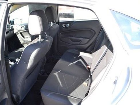 Used 2016 Ford Fiesta SE FWD image 15