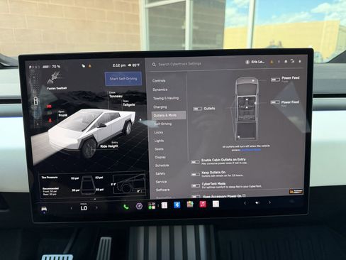 Used 2024 Tesla Cybertruck AWD Crew Cab image 20