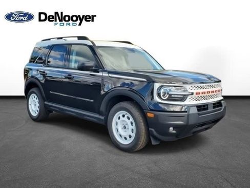 New 2025 Ford Bronco Sport Heritage w/ Convenience Package image 2