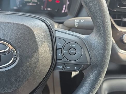 Certified 2026 Toyota Corolla LE FWD image 21