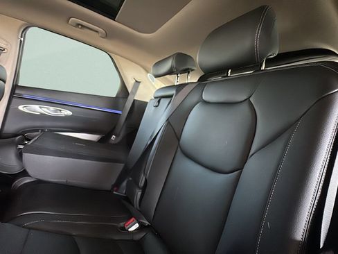 New 2026 Genesis GV70 2.5T Select AWD/4WD image 15