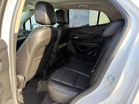 Used 2017 Buick Encore Essence image 19