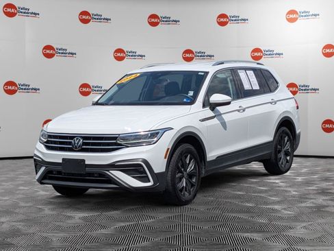 Used 2024 Volkswagen Tiguan SE AWD/4WD image 3