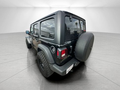 Used 2025 Jeep Wrangler Unlimited Sport AWD/4WD image 5